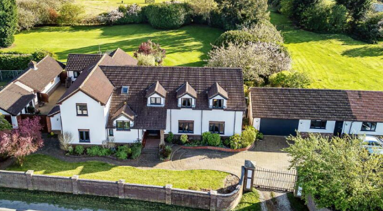 Development Potential in Walton photo